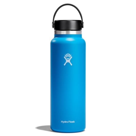 https://cdn.shoplightspeed.com/shops/667138/files/55648257/hydroflask-hydroflask-40oz-40oz-wide-cap-pacific.jpg