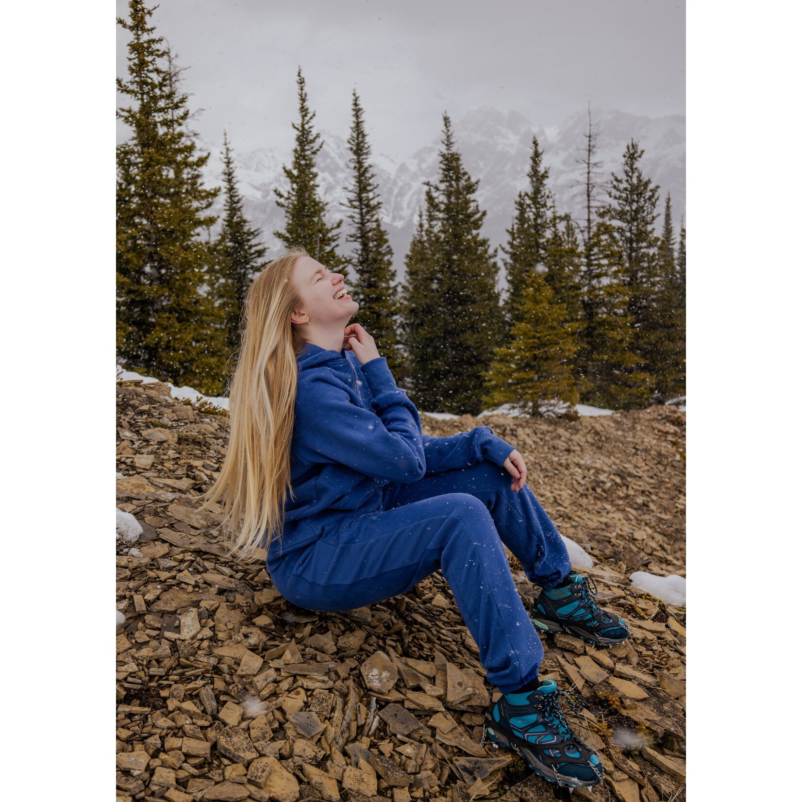 Nexarina NEXARINA LADIES EVERLY HOODIE - DUSTY BLUE - SHORT XS