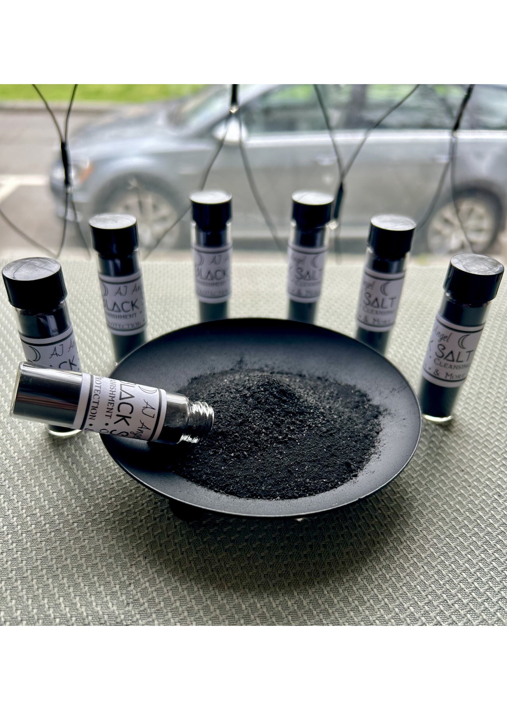 Black Salt 2oz Bottle