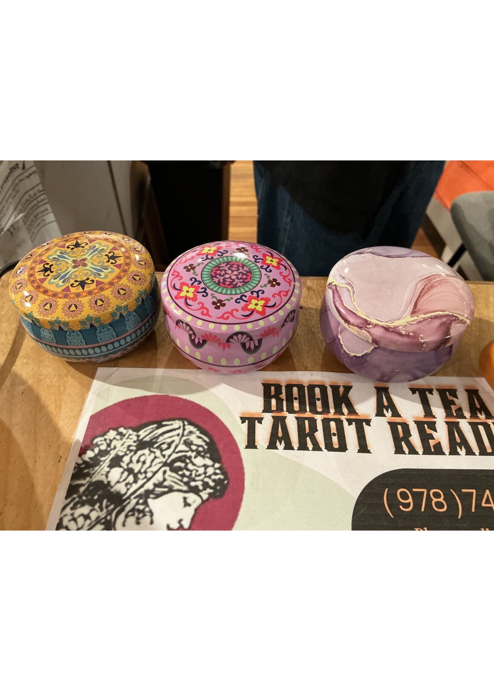 Tin Decorative Cylinder empty 2 oz