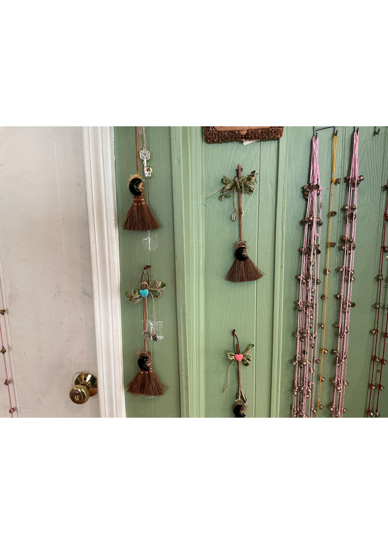 Broom mini moon n charms