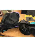 Pouch velvet by Monica