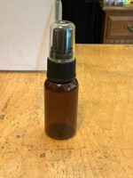 1 oz amber plastic spray bottle