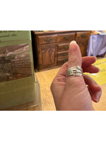 Ring multi hammered bars