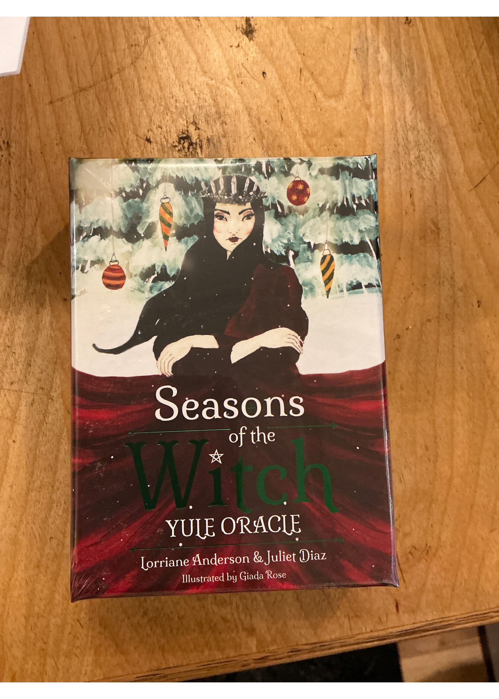 Seasons of the Witch Yule Oracle  deck
