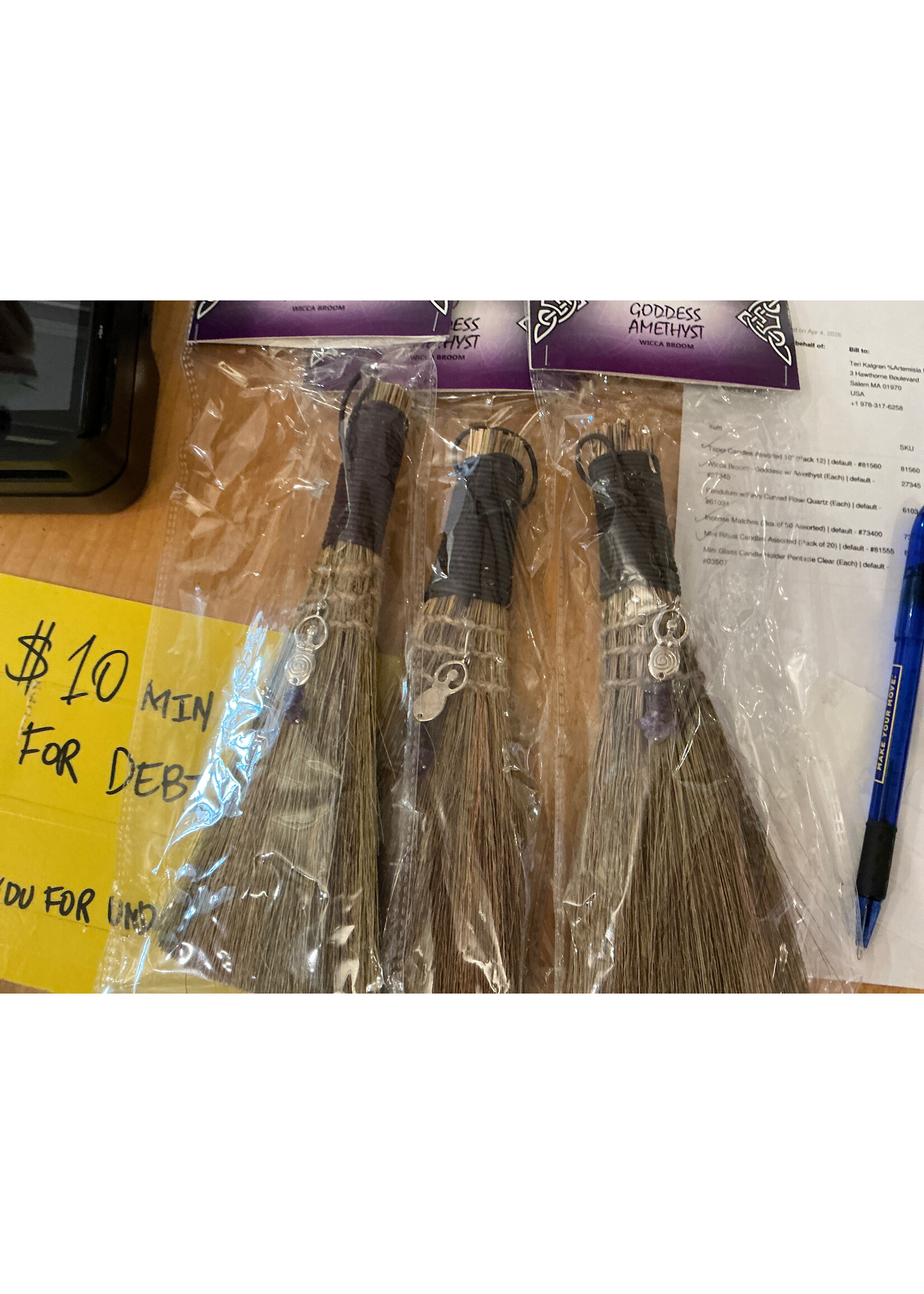 Mini broom goddess amethyst