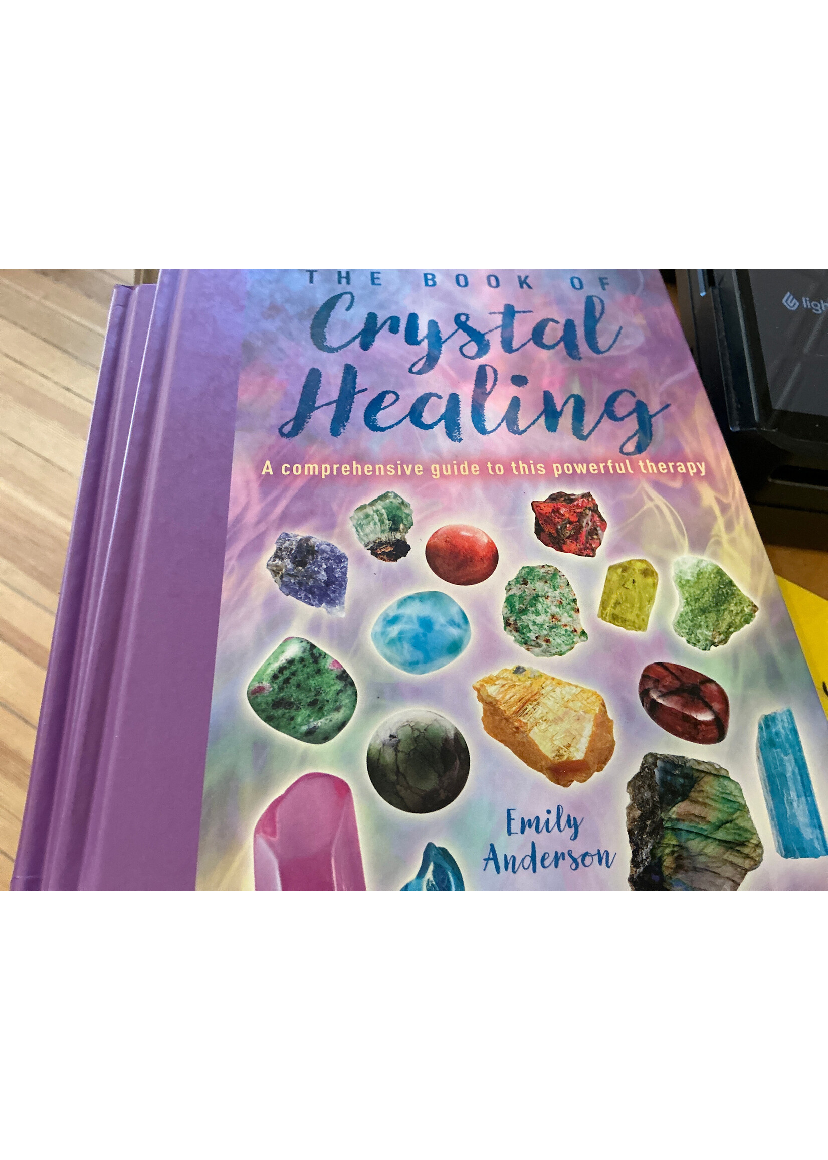 Book of crystal healing Emily Anderson