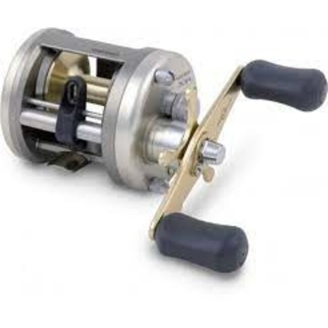 Moulinet Lancer Lourd Shimano Cardiff 401A Gaucher