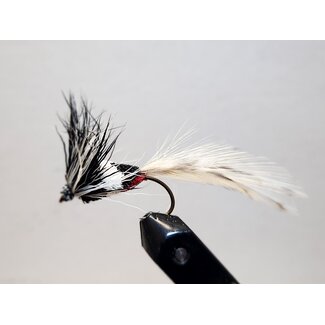 Mouche Popper Black/White Moth Hameçon #2