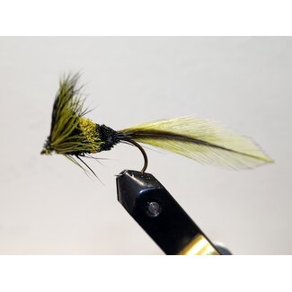 Popper Fly Black/Olive Moth Hook #2