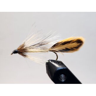 Attractor Bagger Fly Hook #6