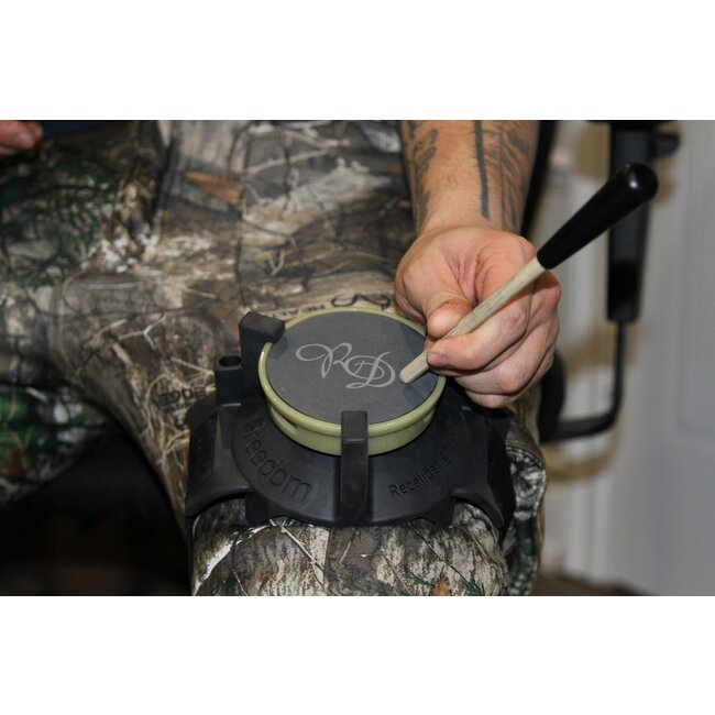 Recall Designs Freedom Turkey Call Holder
