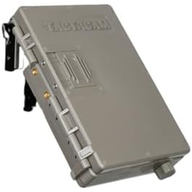 Tactacam Solar Panel with Twin Pack Lithium Battery