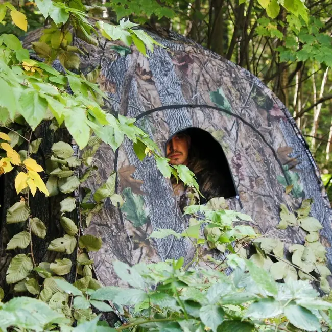 Cache Terrestre Pronature Titan Simple Boîte Endommagé