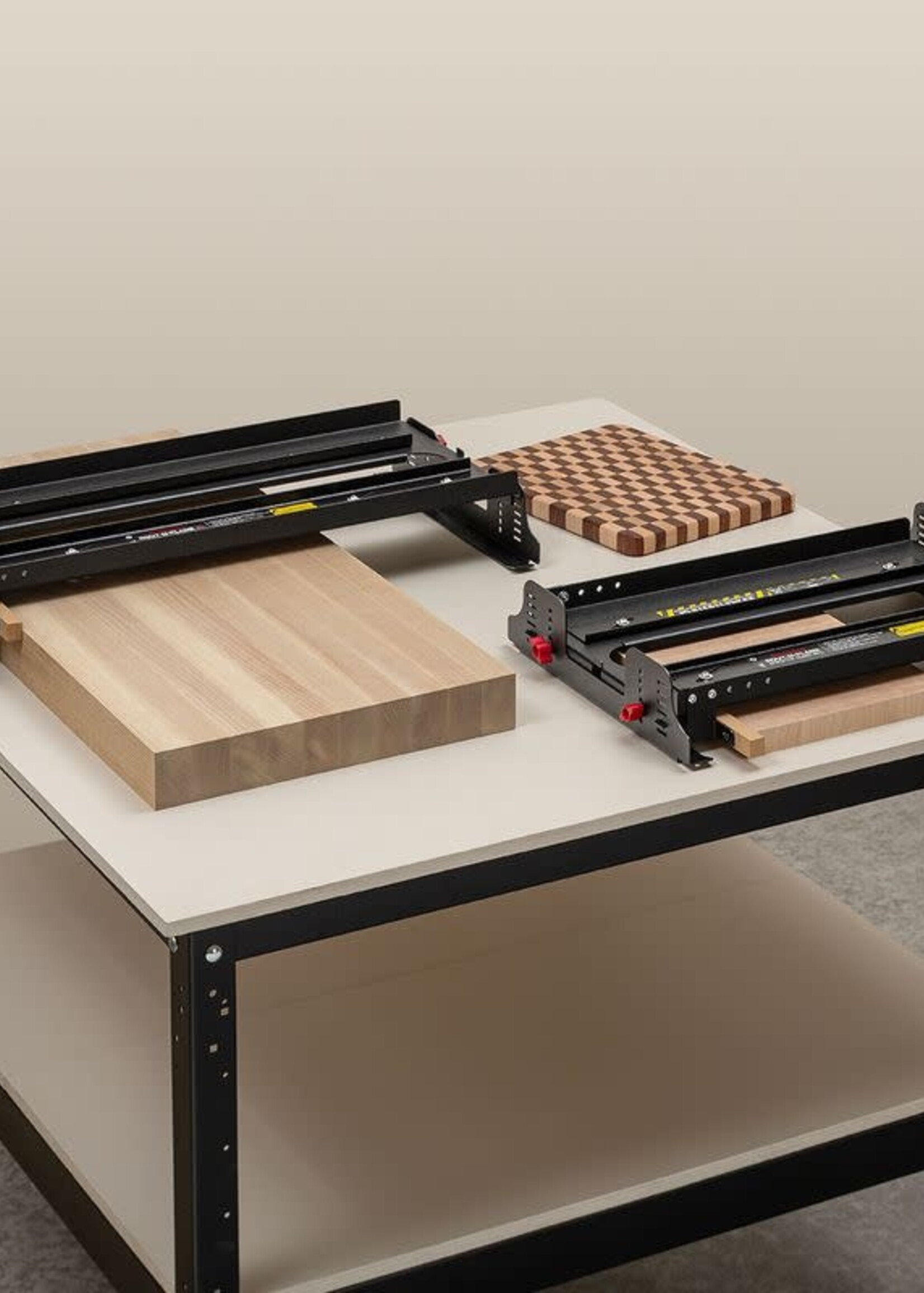 Woodpeckers Woodpeckers Rout-N-Plane Bench Top Board Mill