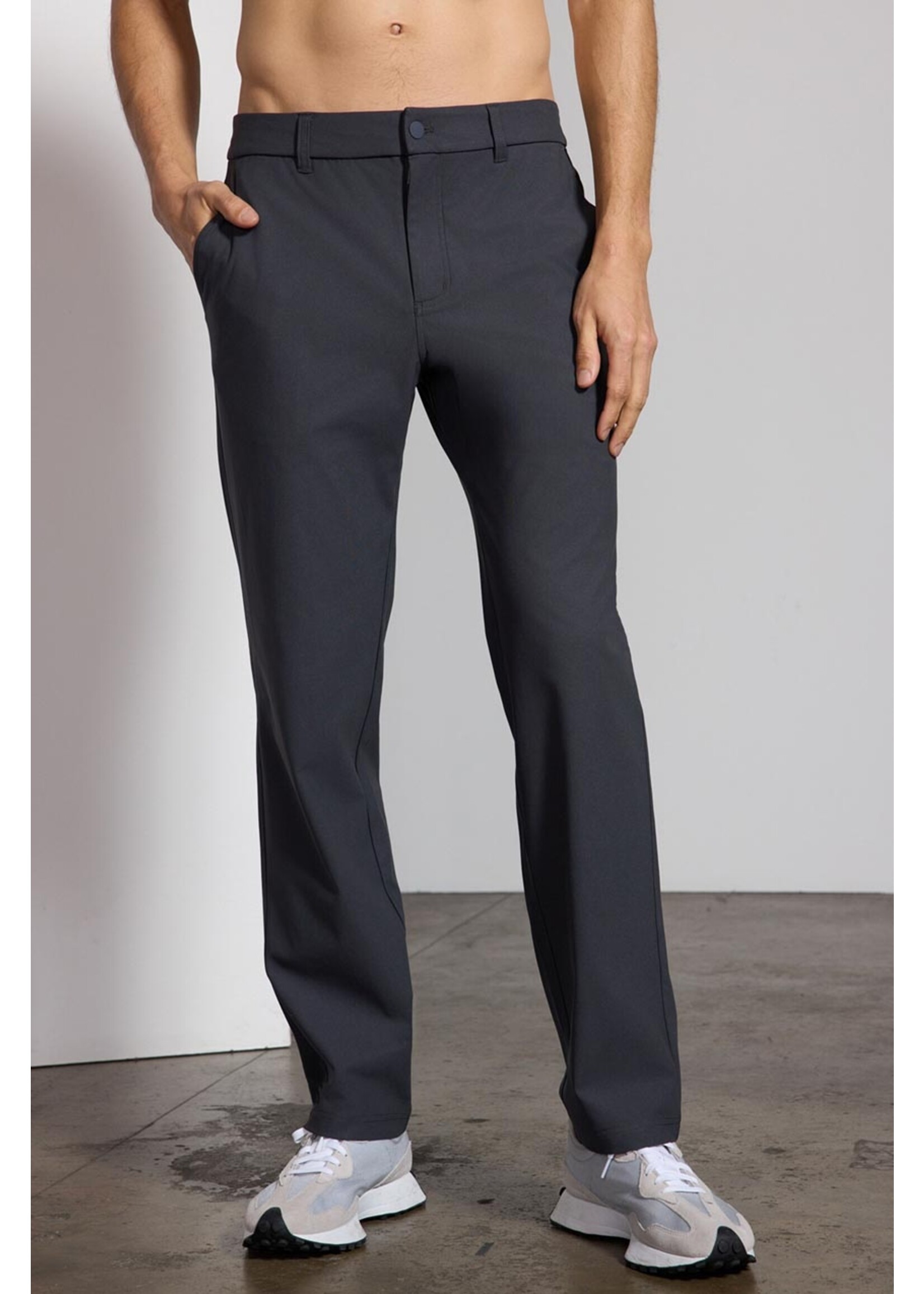 MPG LIMITLESS STRAIGHT LEG CHINO