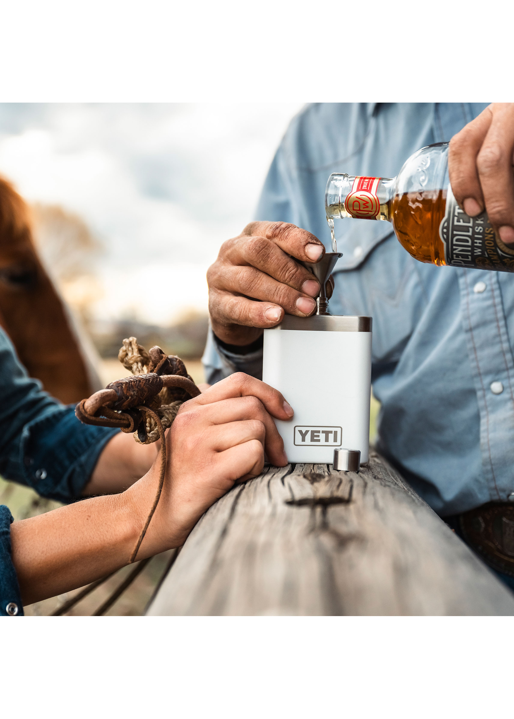 YETI YETI FLASK