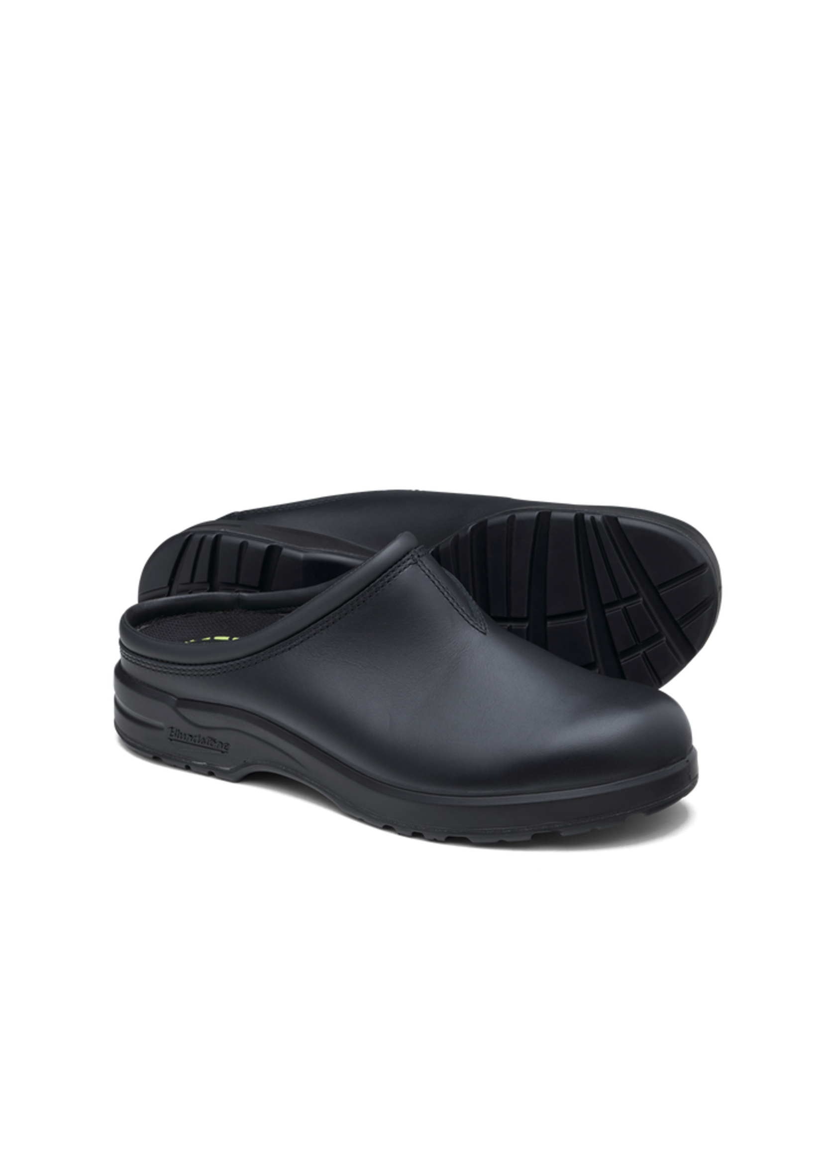 BLUNDSTONE 2381 ALL TERRAIN CLOG BLACK-
