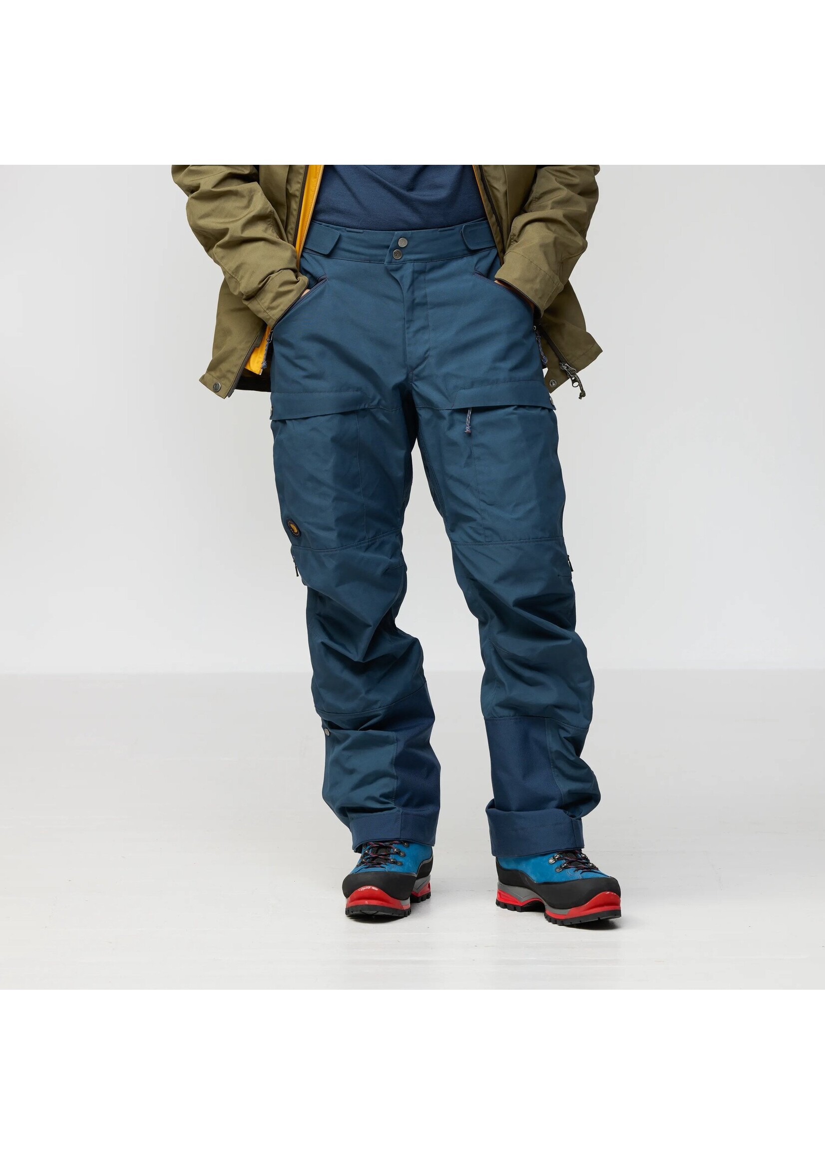 FJALLRAVEN BERGTAGEN G-1000 TROUSERS