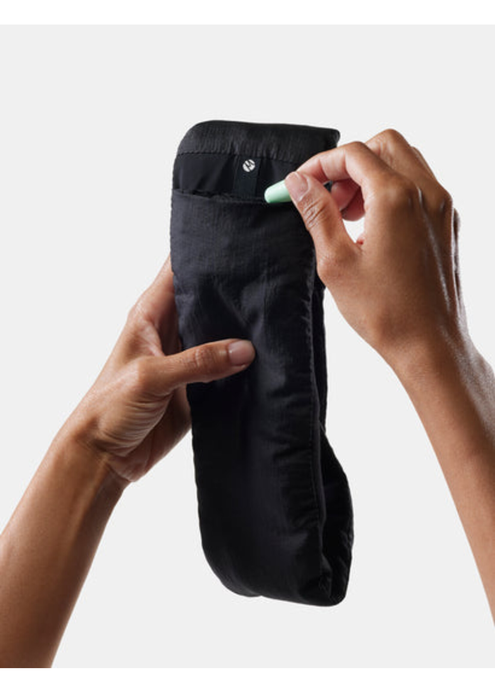 MATADOR BLACKOUT SLEEP  MASK & EAR PLUGS