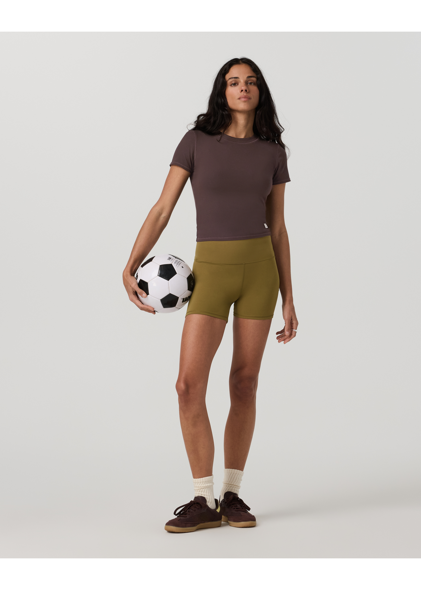 VUORI WMS POSE FITTED TEE-