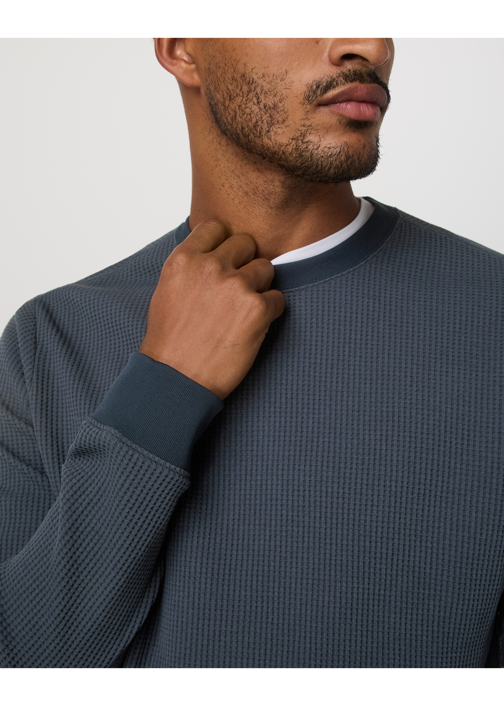 VUORI TECH WAFFLE CREW-