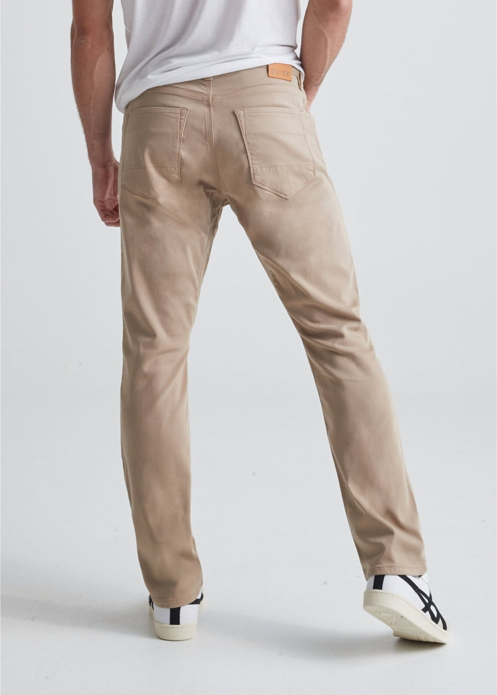 DUER NO SWEAT RELAX TAPER -DESERT KHAKI-