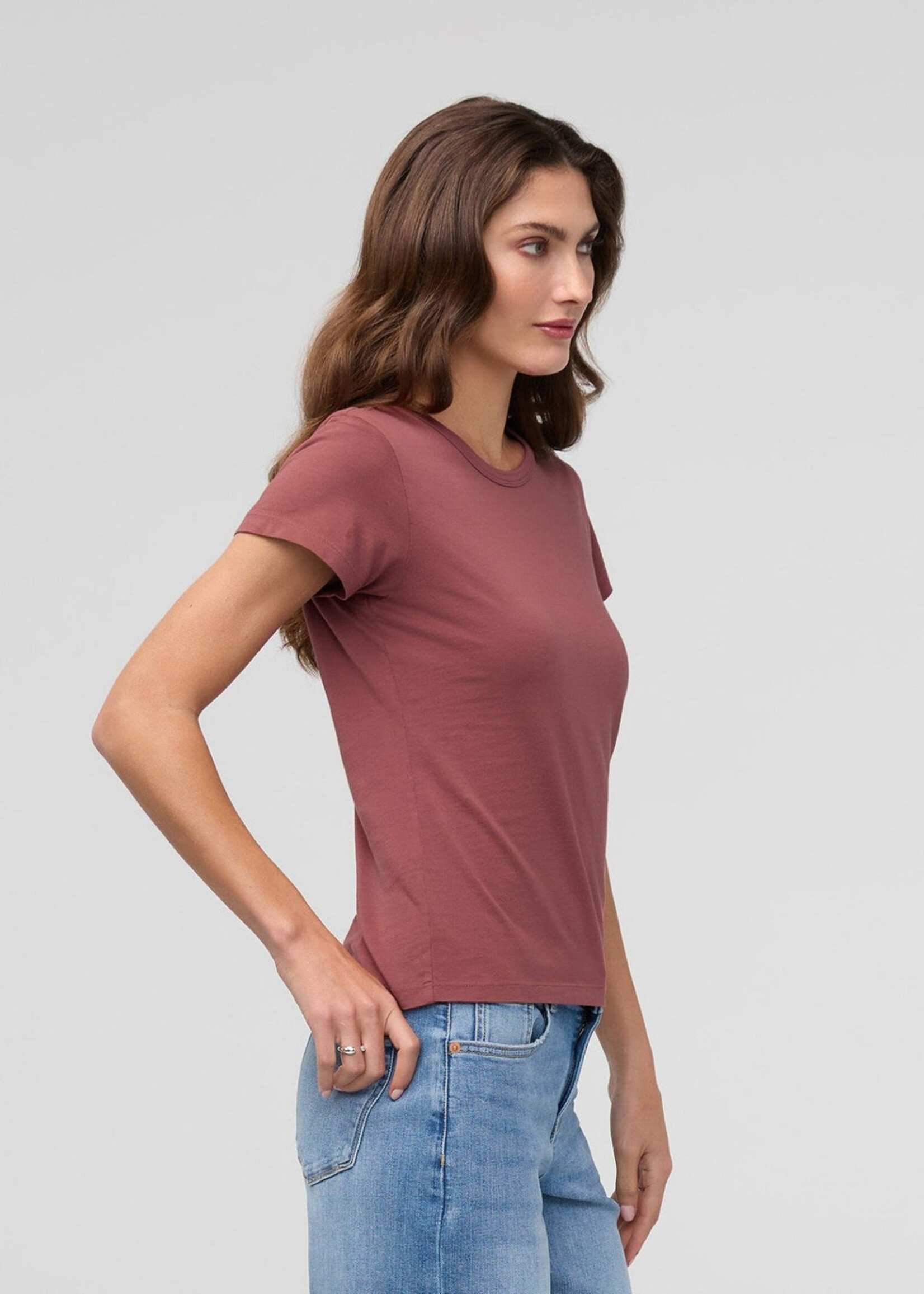 DUER WMS PUREPIMA SLIM CREW-