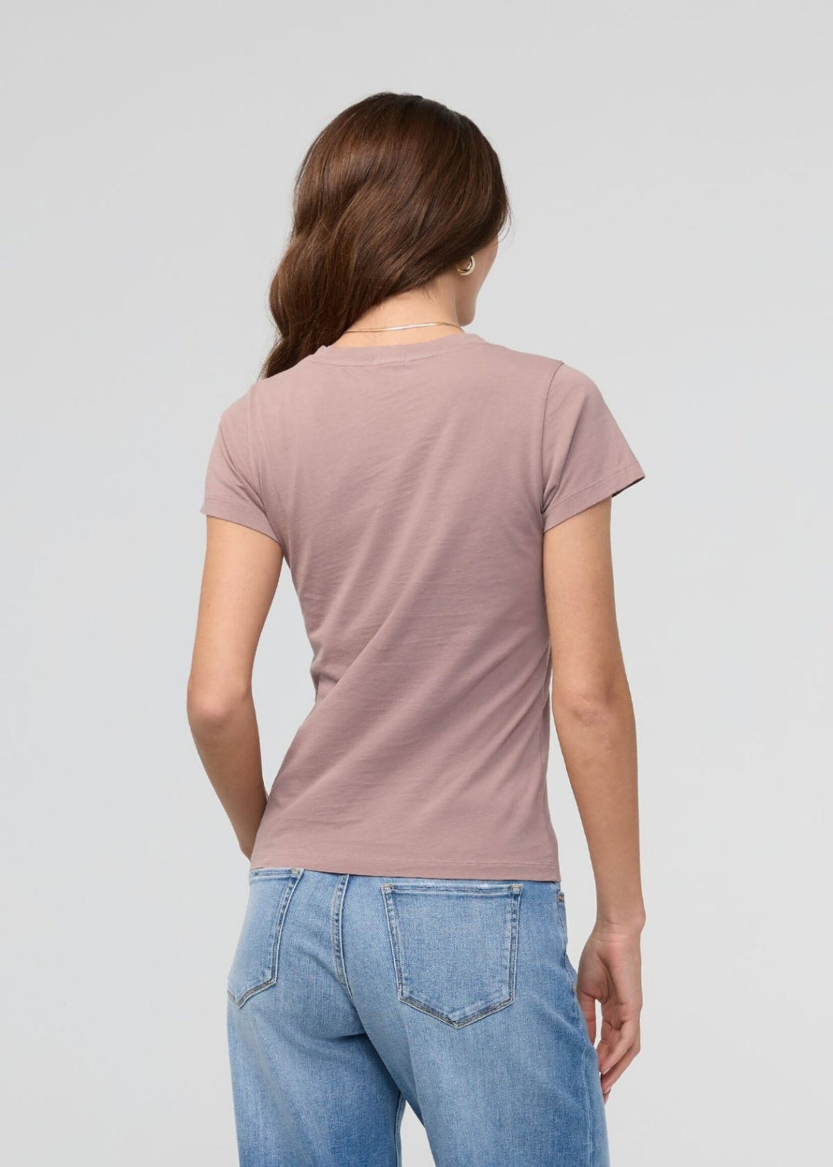 DUER WMS PUREPIMA SLIM V NECK-