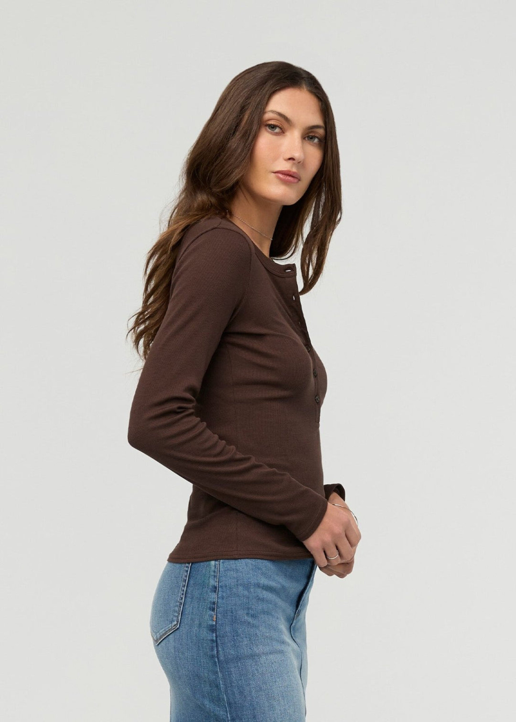 DUER WMS RIBBED PIMA LONG SLEEVE HENLEY-