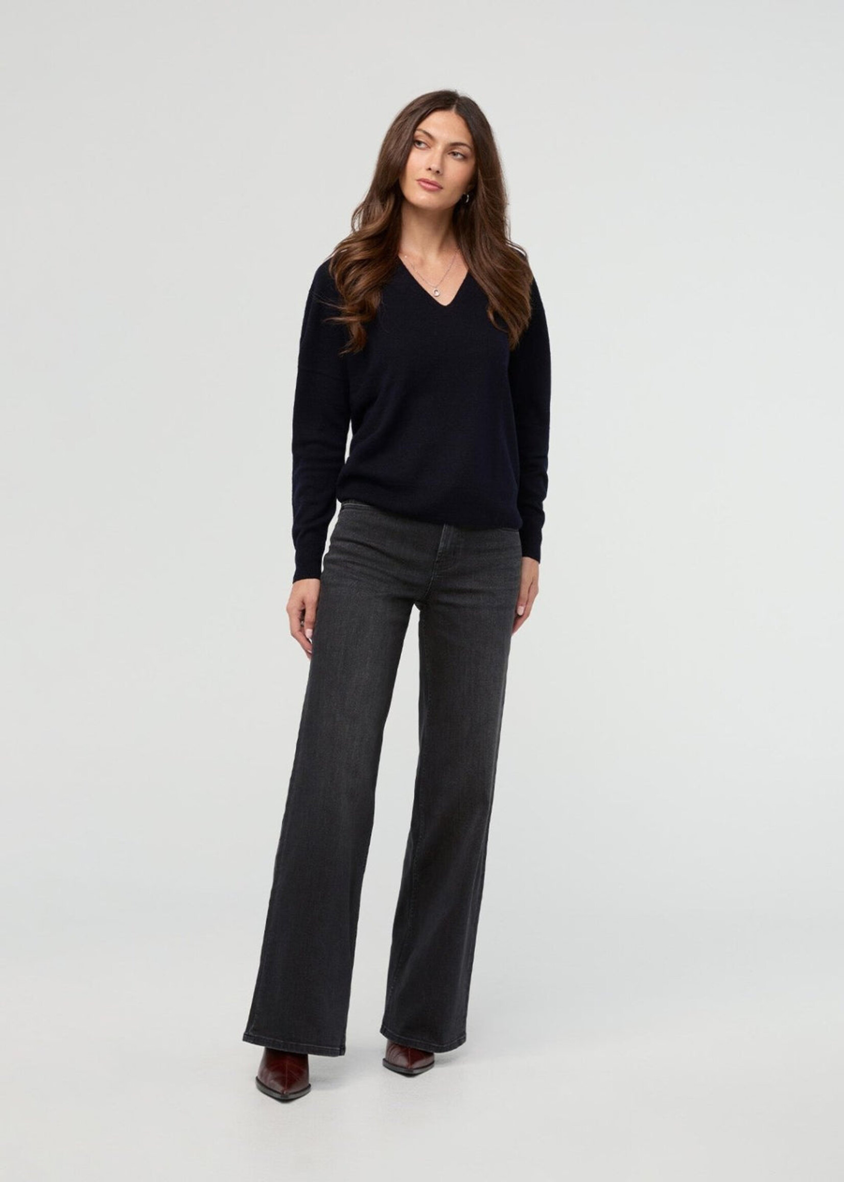 DUER WMS PERF DENIM+ HIGH RISE WIDE LEG- FADED BLK