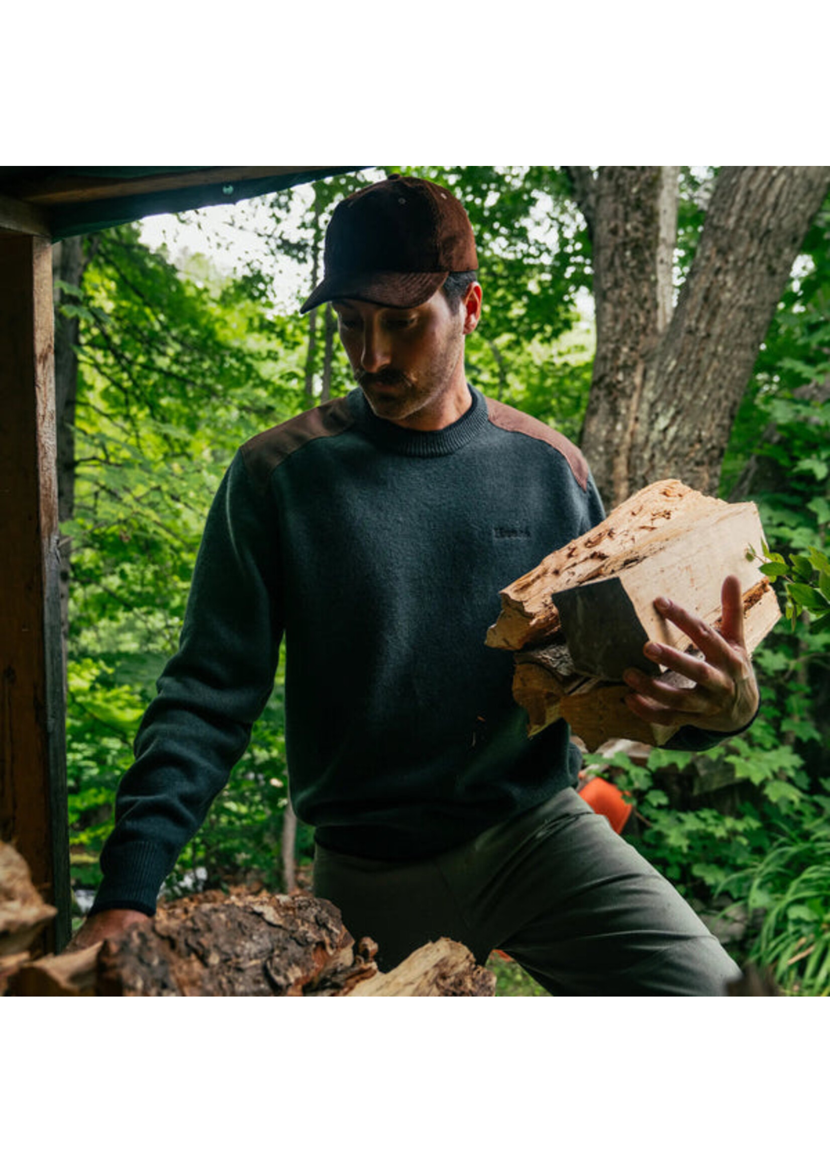 HOOKÉ MERINO WOOL PROSPECTOR SWEATER
