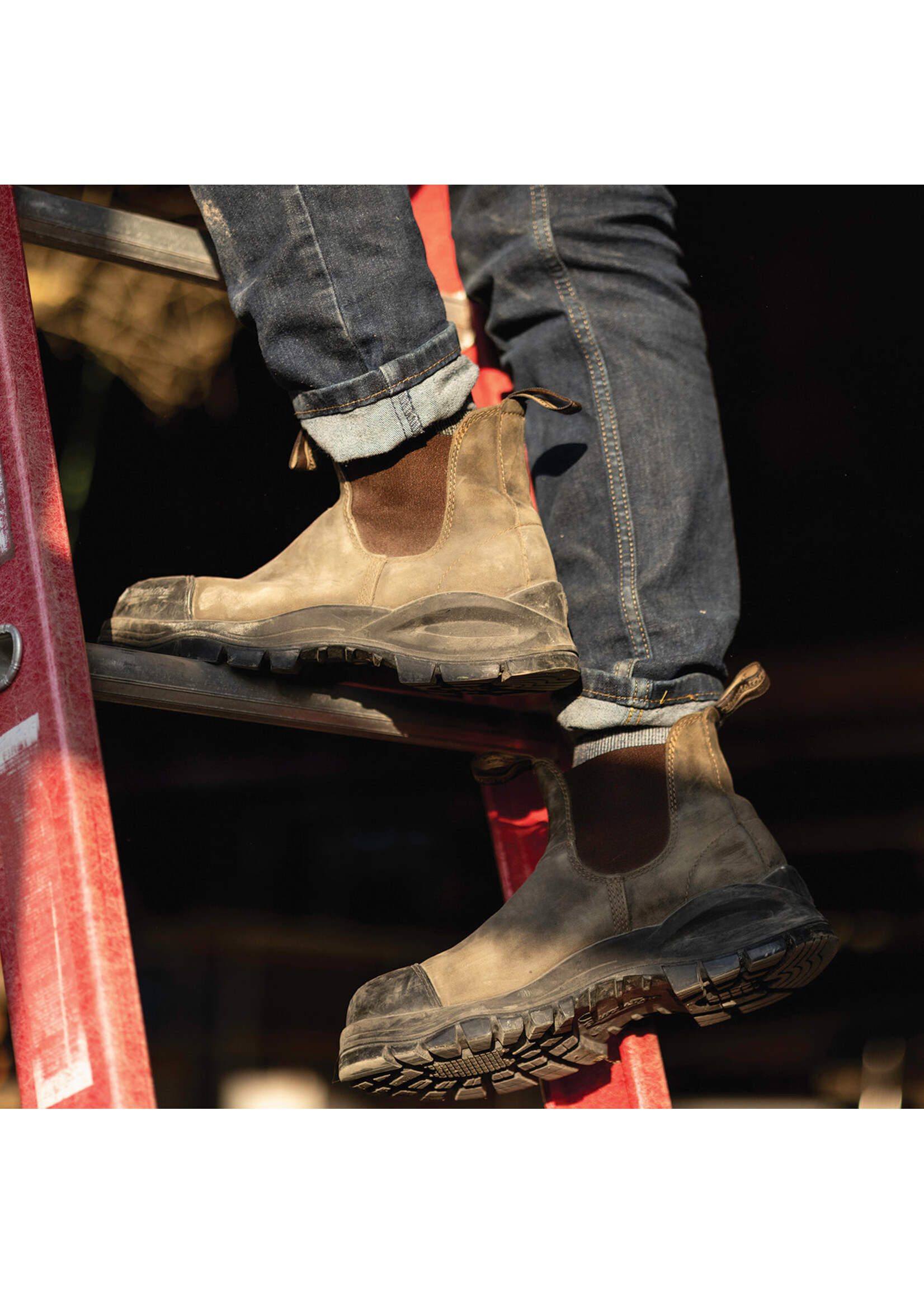 BLUNDSTONE Work & Safety XFR #962 – Waxy Rustic Brown