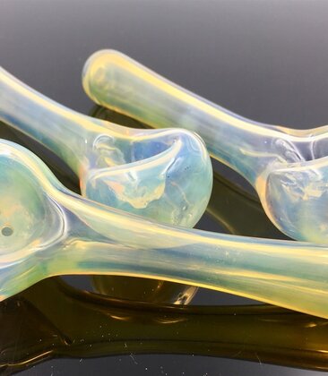 HB Glass Pipe 11.99