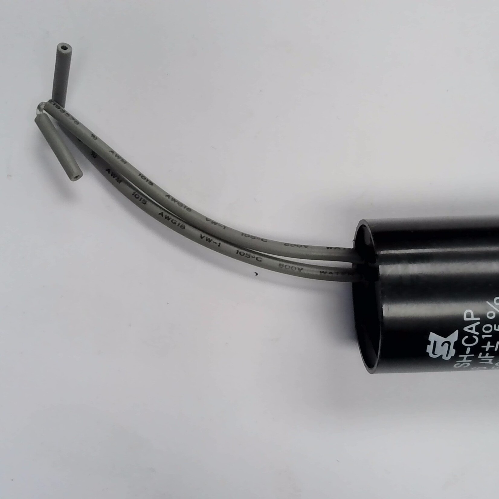 CAPACITOR 6UF 250V