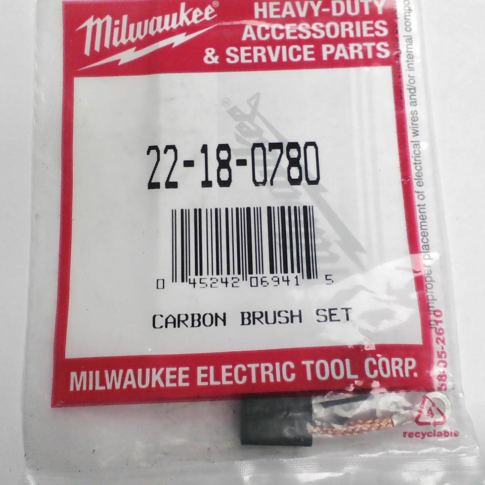 Milwaukee 22-18-0870
