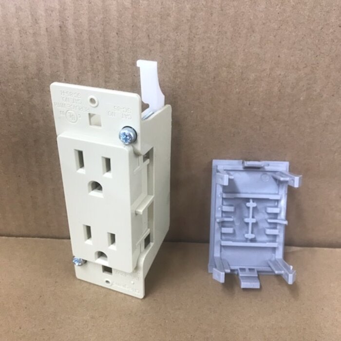 59201045  \  RECEPTACLE DECO IVORY