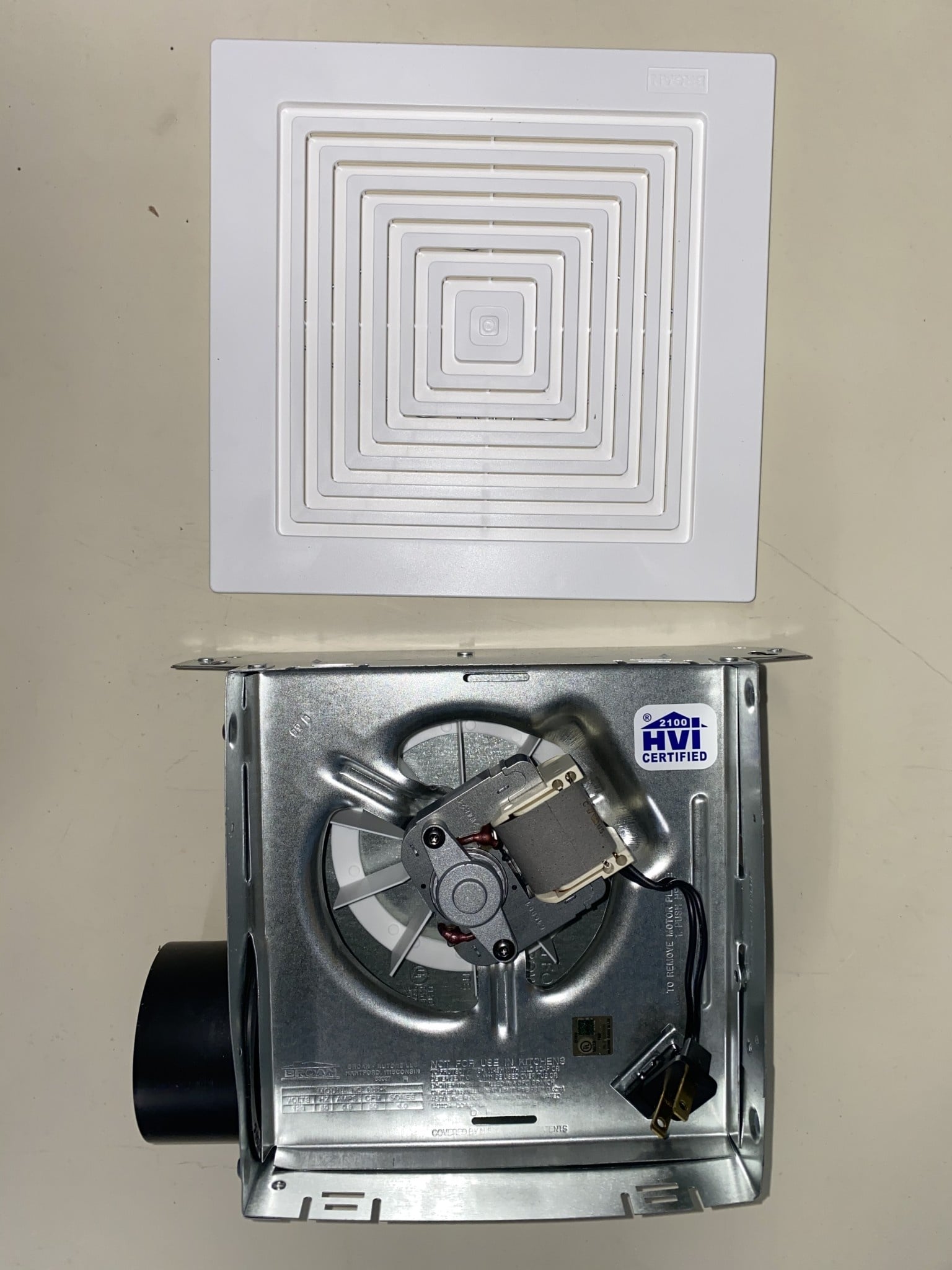 Broan 59191000 \ Broan Bath Fan Sq 7-1/2 in x 7-1/2 in 688 50Cfm