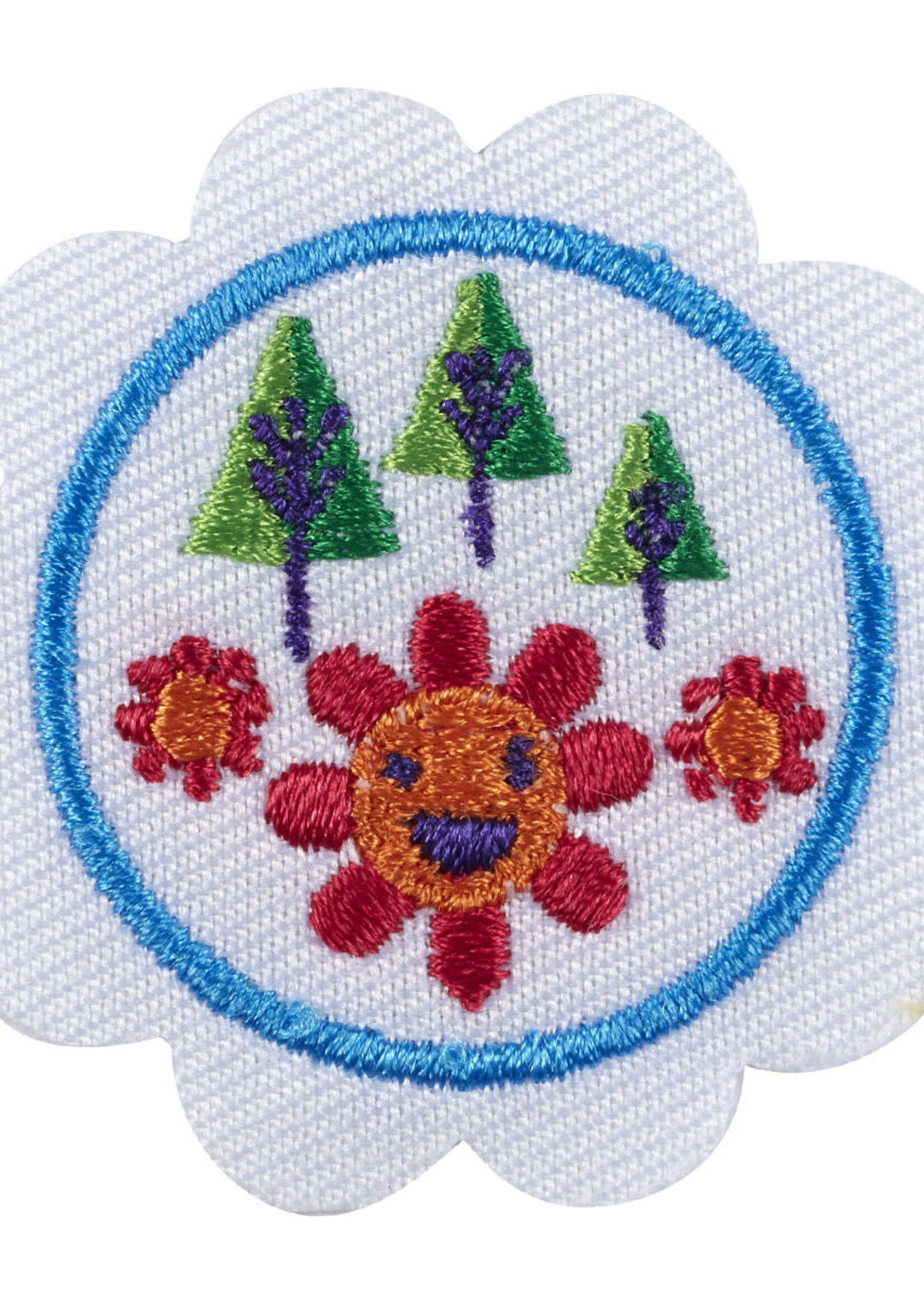 Daisy Outdoor Art Maker Badge