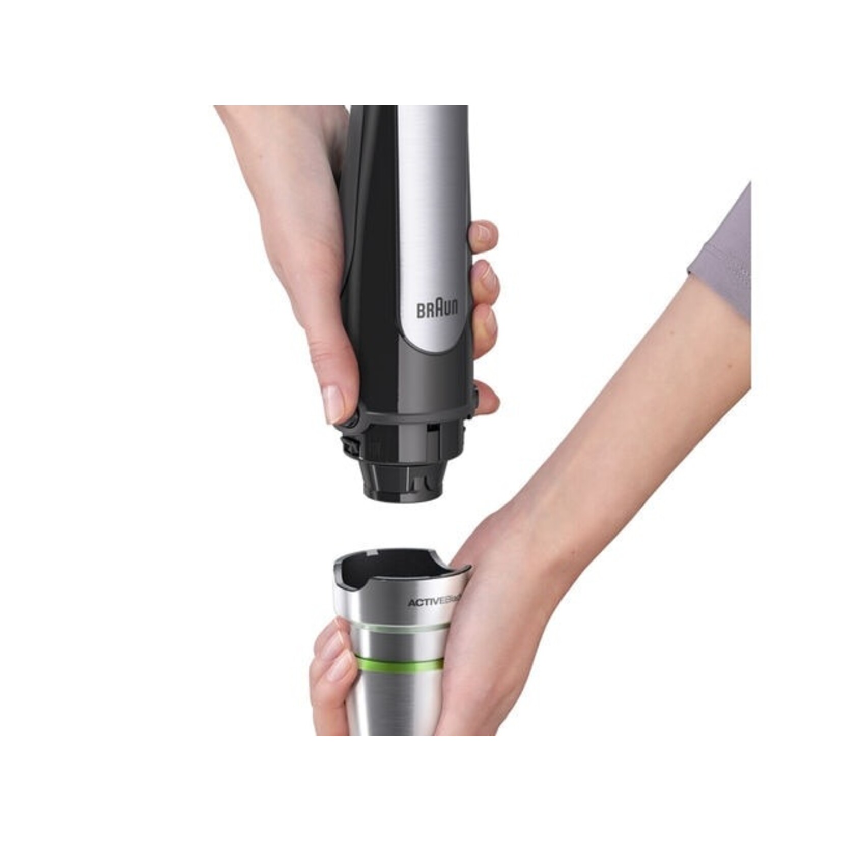 BRAUN Mélangeur à main 500w Multiquick 7 (robot culinaire 2 tasses, fouet, gobelet)