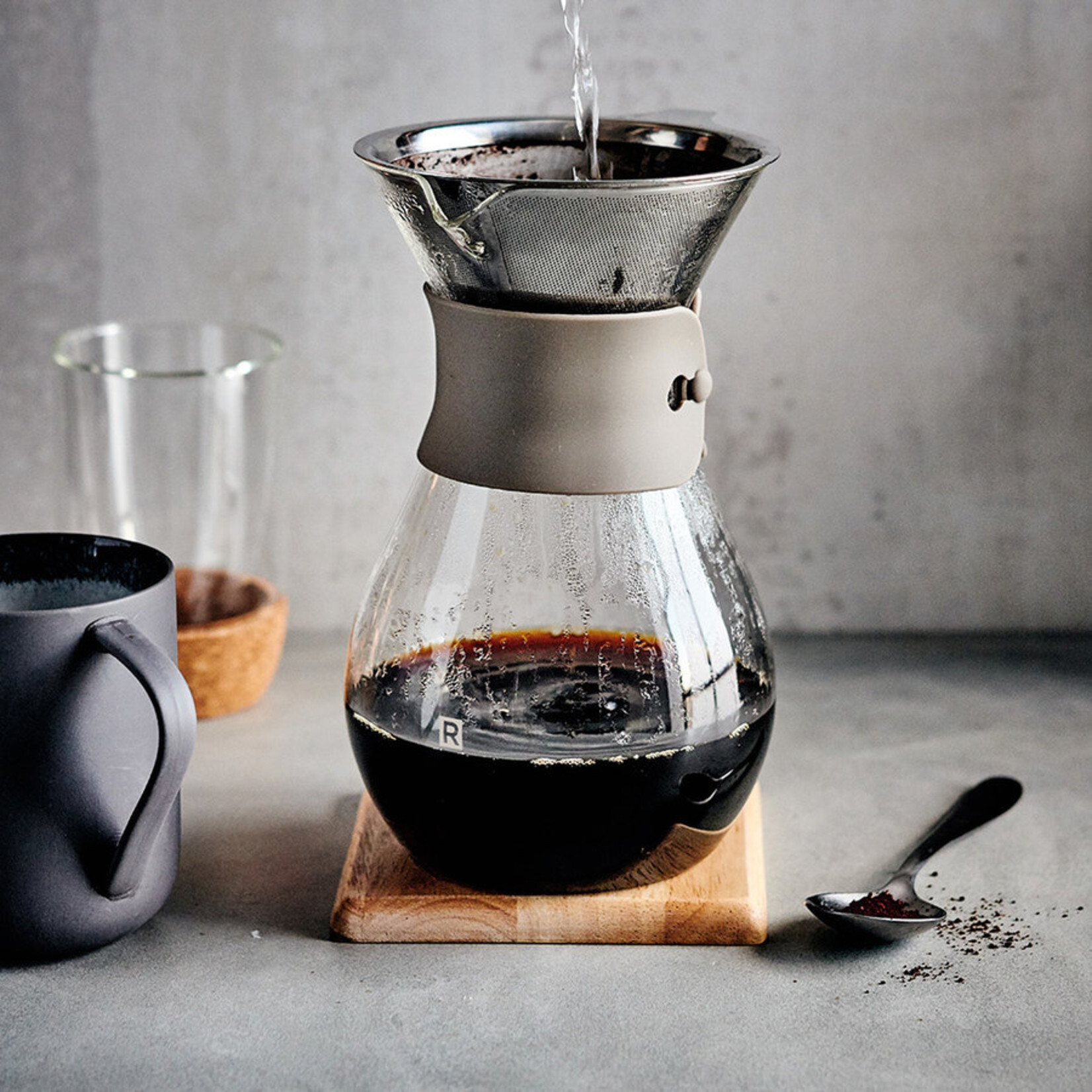 RICARDO Cafetière verticale pour over 5T