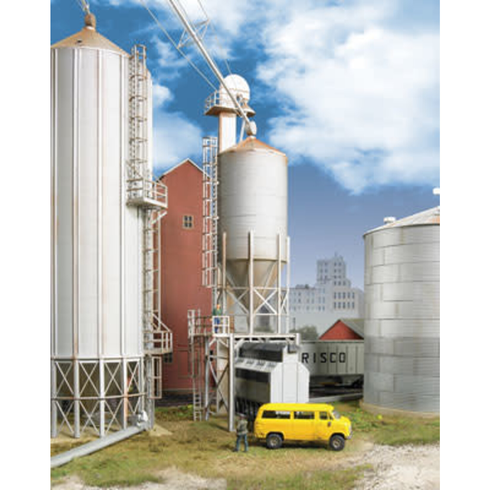 Walthers 9332935 HO Grain Surge Bin