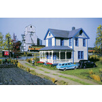 Walthers 9333651 HO Aunt Lucy's House Kit