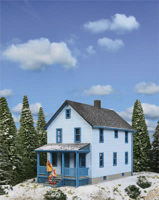 9333786 HO Two-Story Frame House