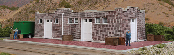 9334056 HO Brick Mission-Style Santa Fe Freight House