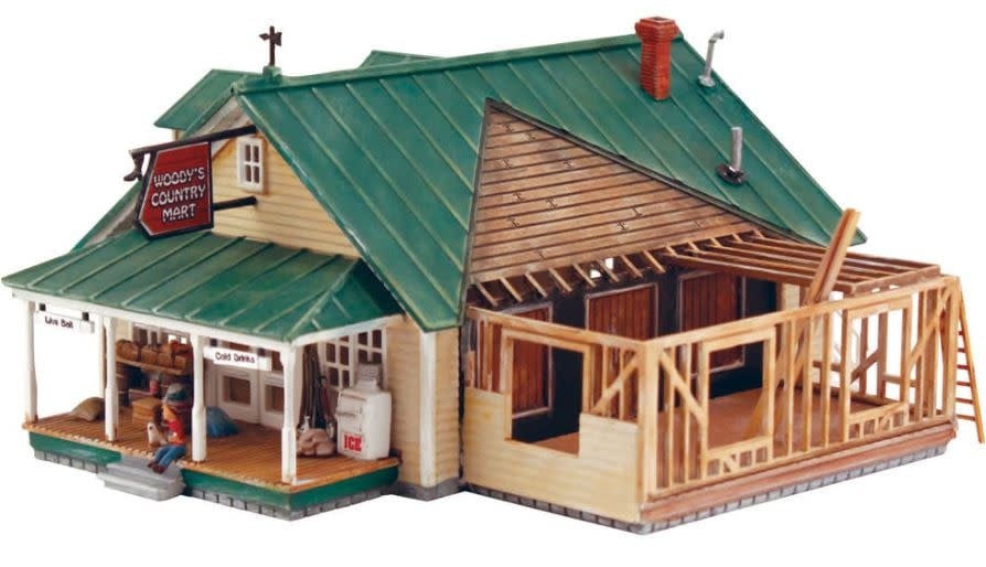 12900 HO DPM Woody's Country Mart Kit