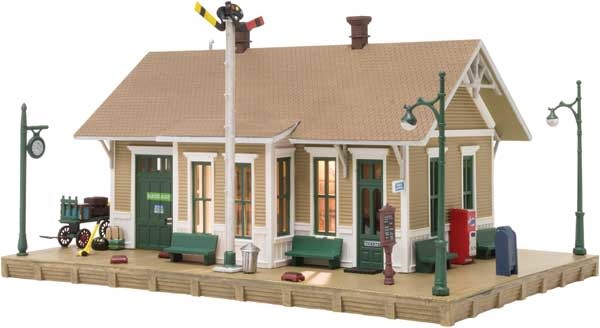 5023 HO Dansbury Depot Assembled