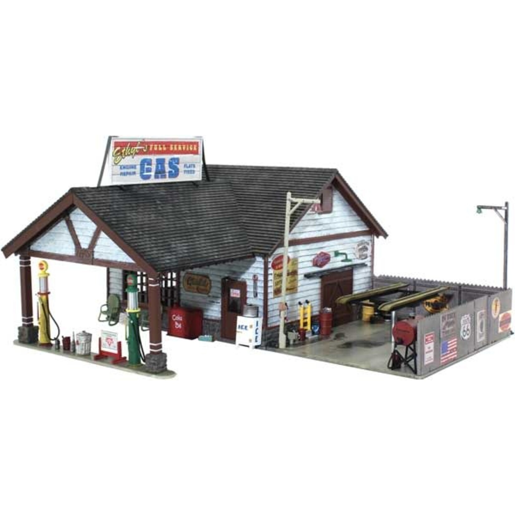Woodland Scenics 5048 HO Ethyl's Gas & Service - Assembled