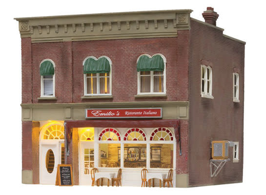 5055 HO Emilio's Italian Restaurant - Assembled