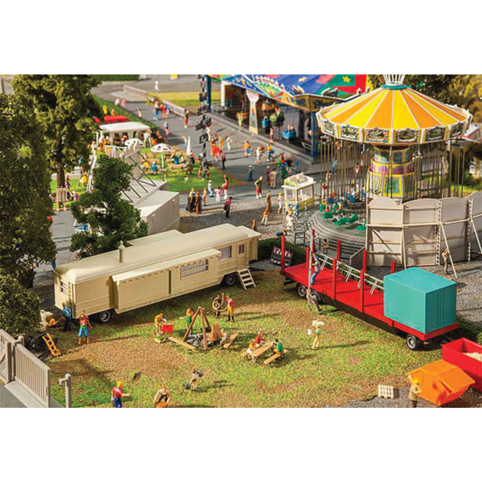 Faller 140480 HO Funfair/Circus/Carnival Trailers - Set 1